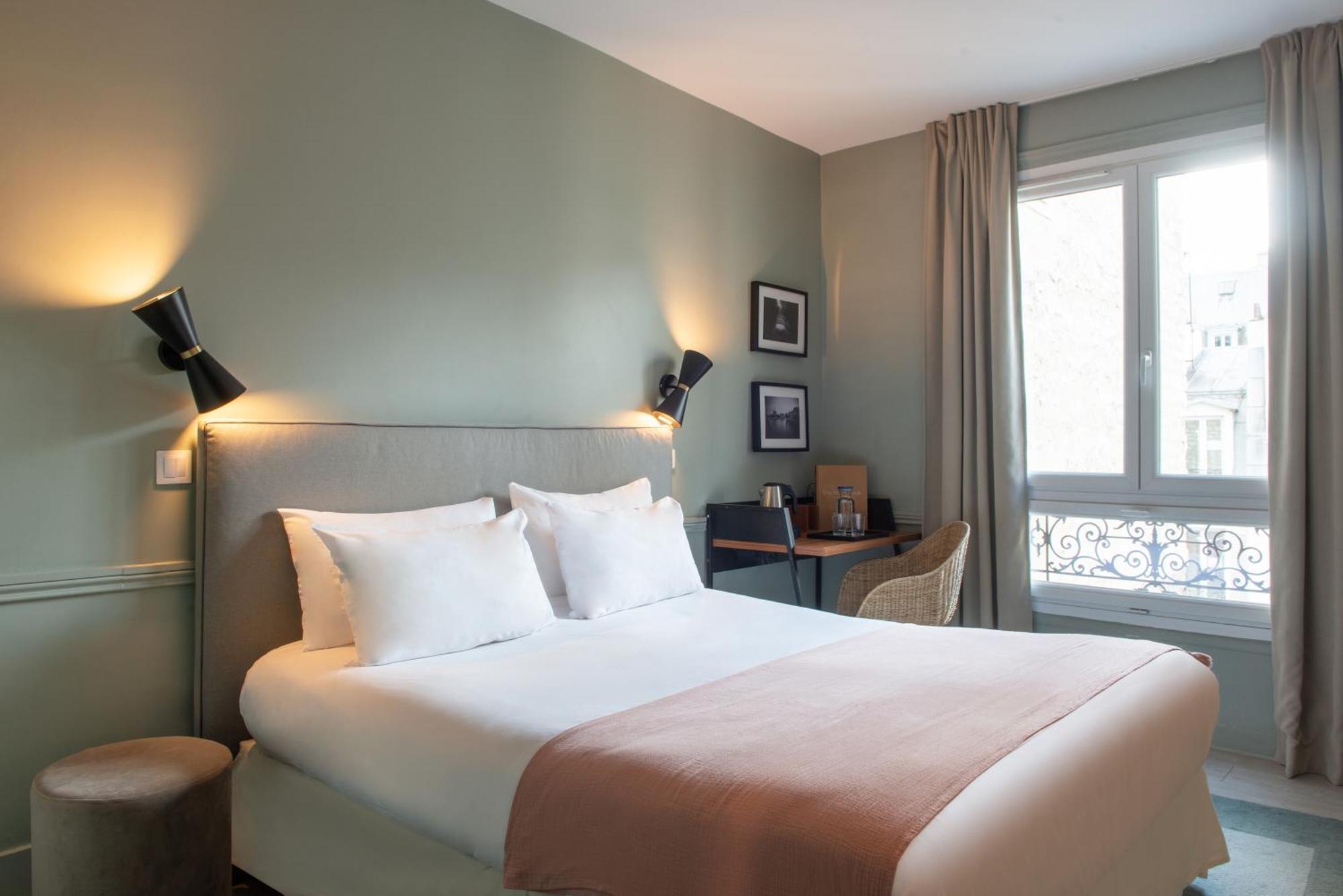 Hotel Avama Prony Paris Bilik gambar