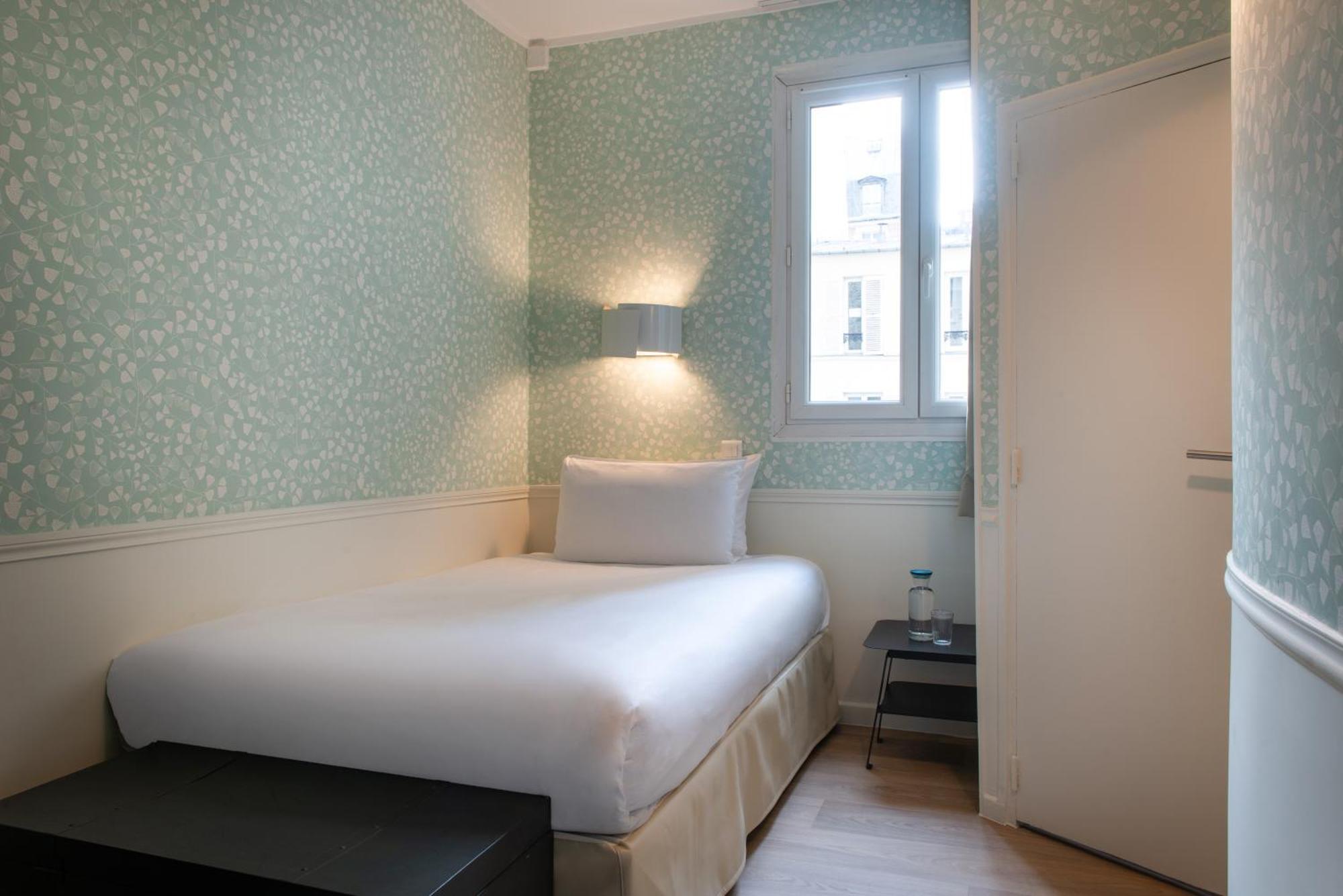 Hotel Avama Prony Paris Bilik gambar