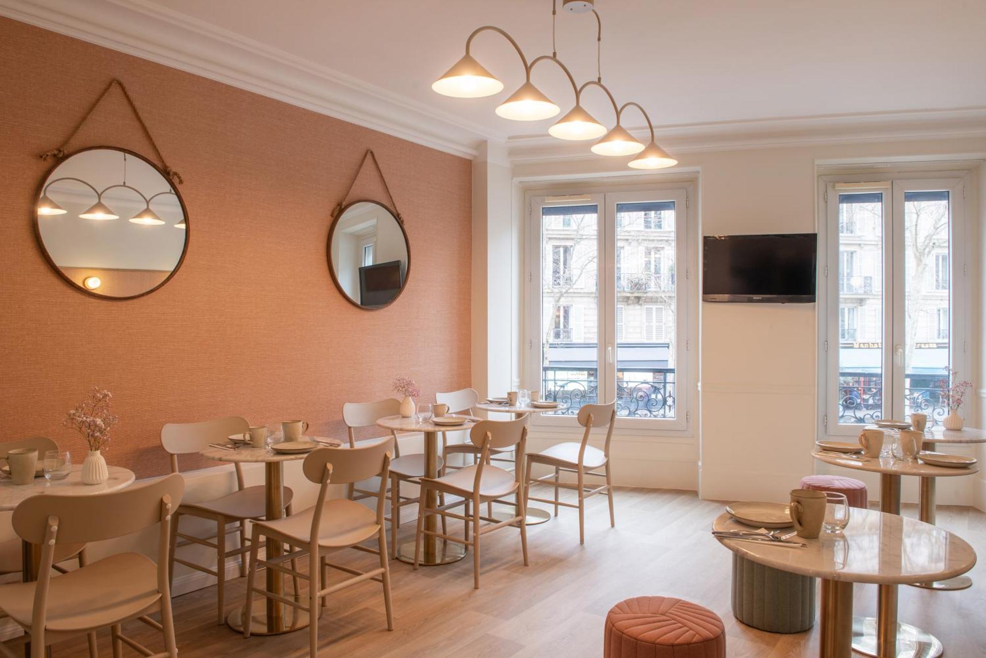 Hotel Avama Prony Paris Luaran gambar